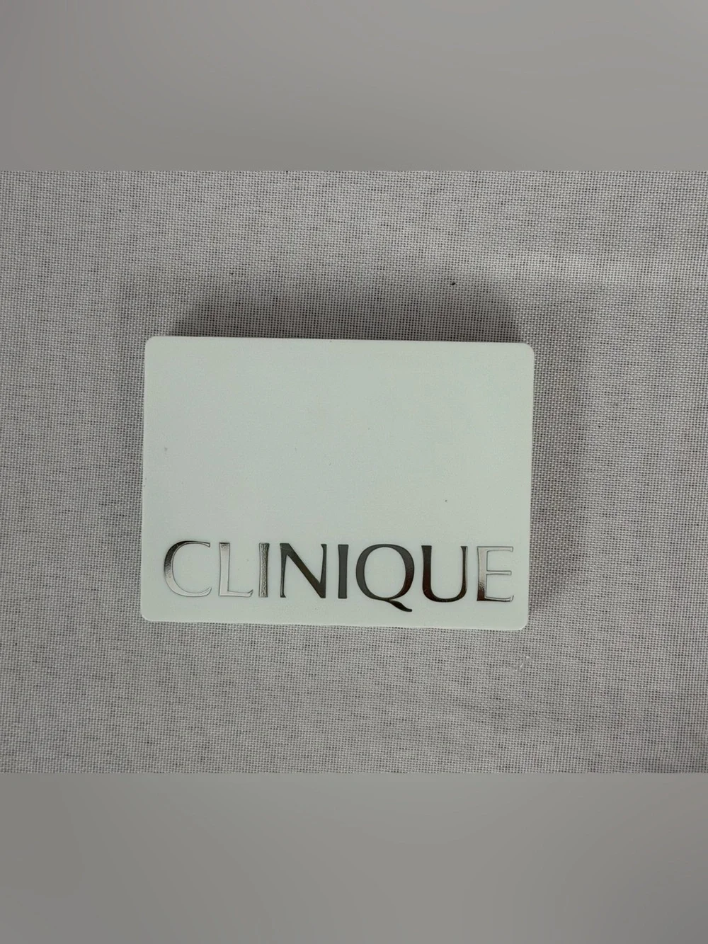 Clinique Set of 4 Eyeshadow Palettes with 1 Blush & Compact Mirrors